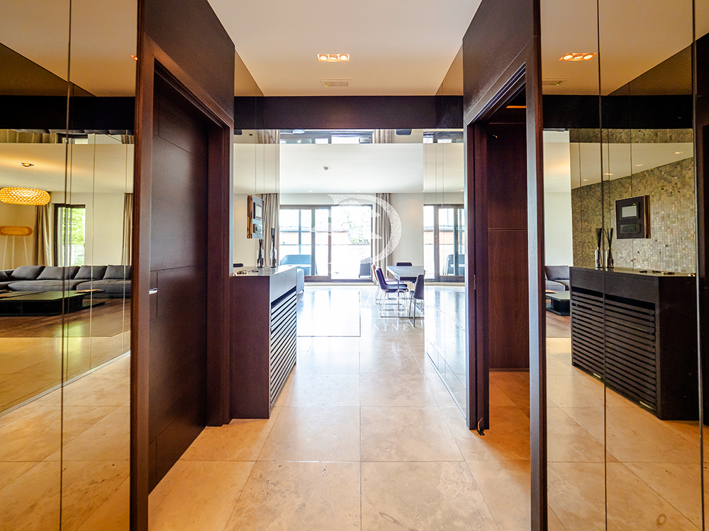 Slika 4 - Serdar Jola, Četvorosoban stan na prodaju, 234m2, 1.350.000€